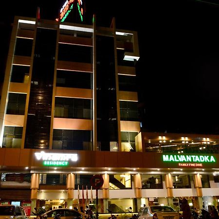 Treebo Trend Vinamra Residency Hotel Navi Mumbai Bagian luar foto