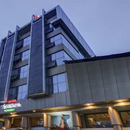 Treebo Trend Vinamra Residency Hotel Navi Mumbai Bagian luar foto