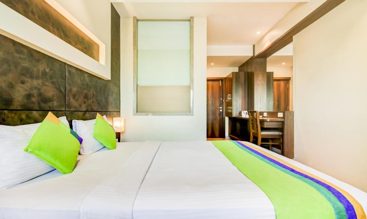 Treebo Trend Vinamra Residency Hotel Navi Mumbai Bagian luar foto