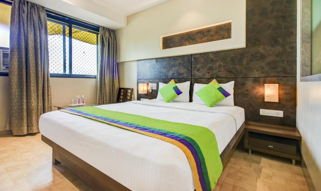 Treebo Trend Vinamra Residency Hotel Navi Mumbai Bagian luar foto