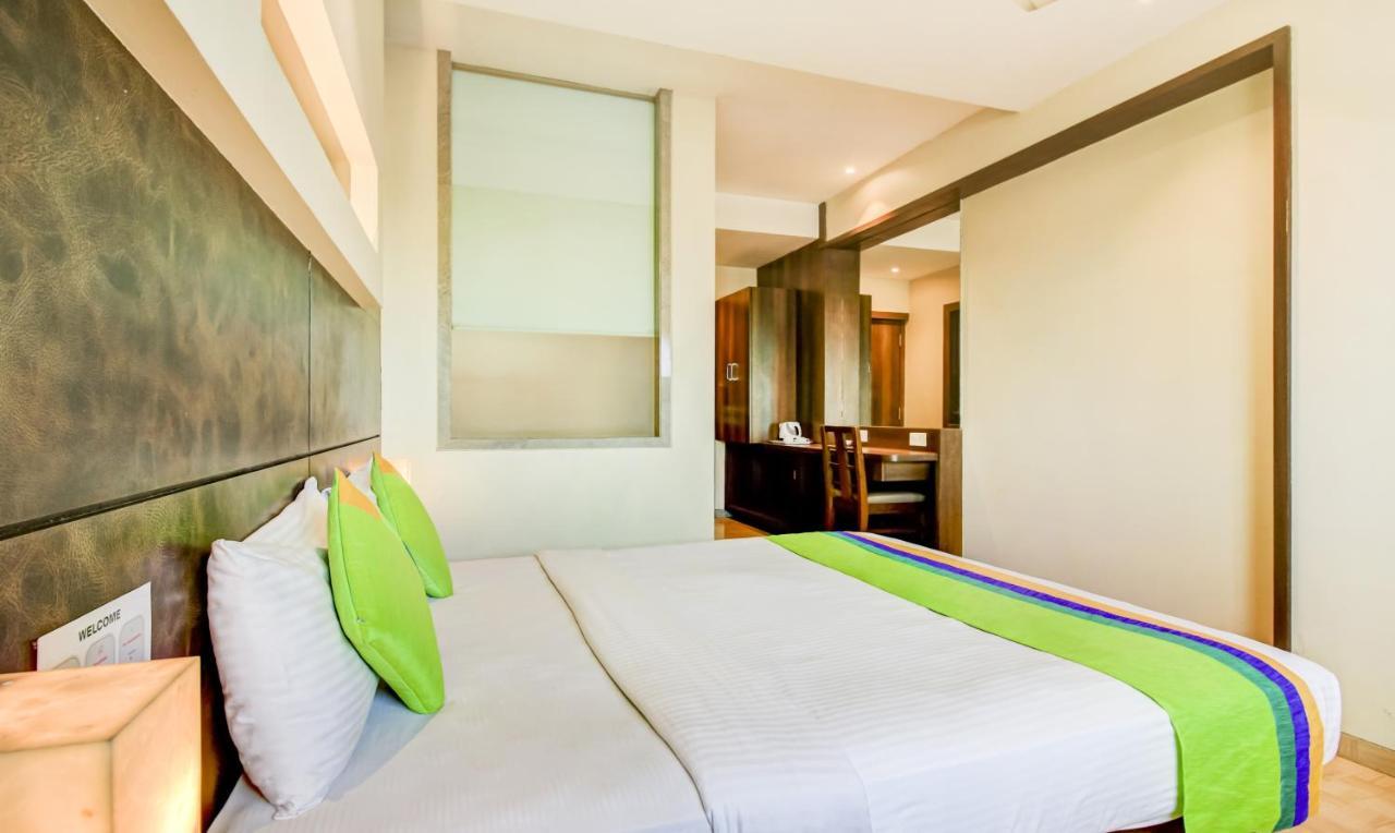 Treebo Trend Vinamra Residency Hotel Navi Mumbai Bagian luar foto
